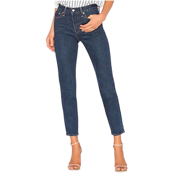 Levi's Denim - Levi’s Wedgie Icon Fit Dark Wash Raw Hem High Rise Ankle Women's Size 31